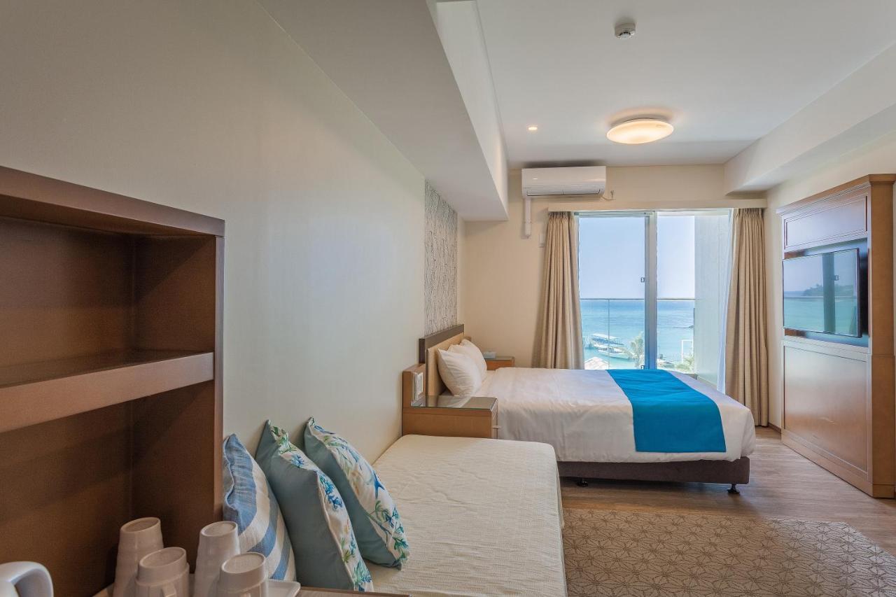 Kariyushi Lch. Resort Nago Exteriér fotografie