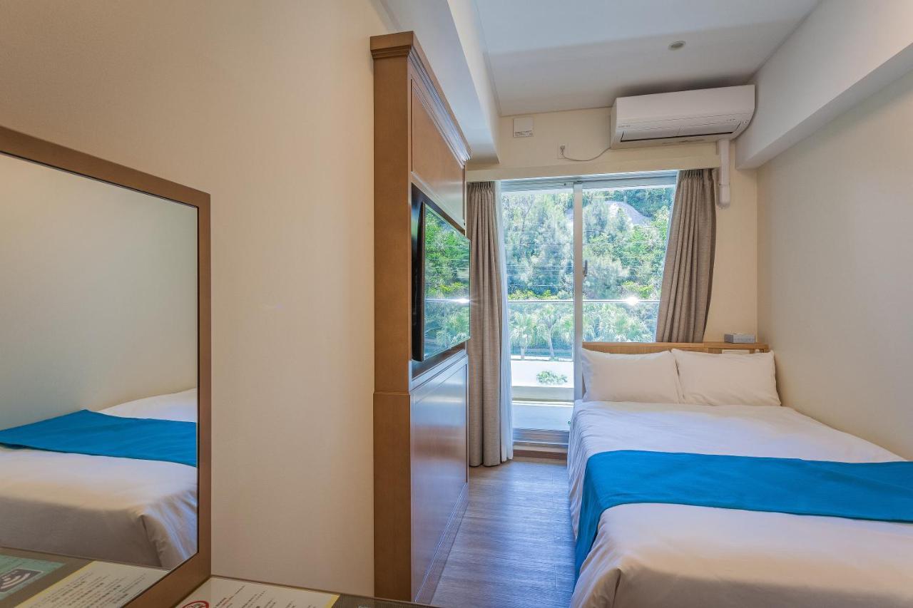 Kariyushi Lch. Resort Nago Exteriér fotografie